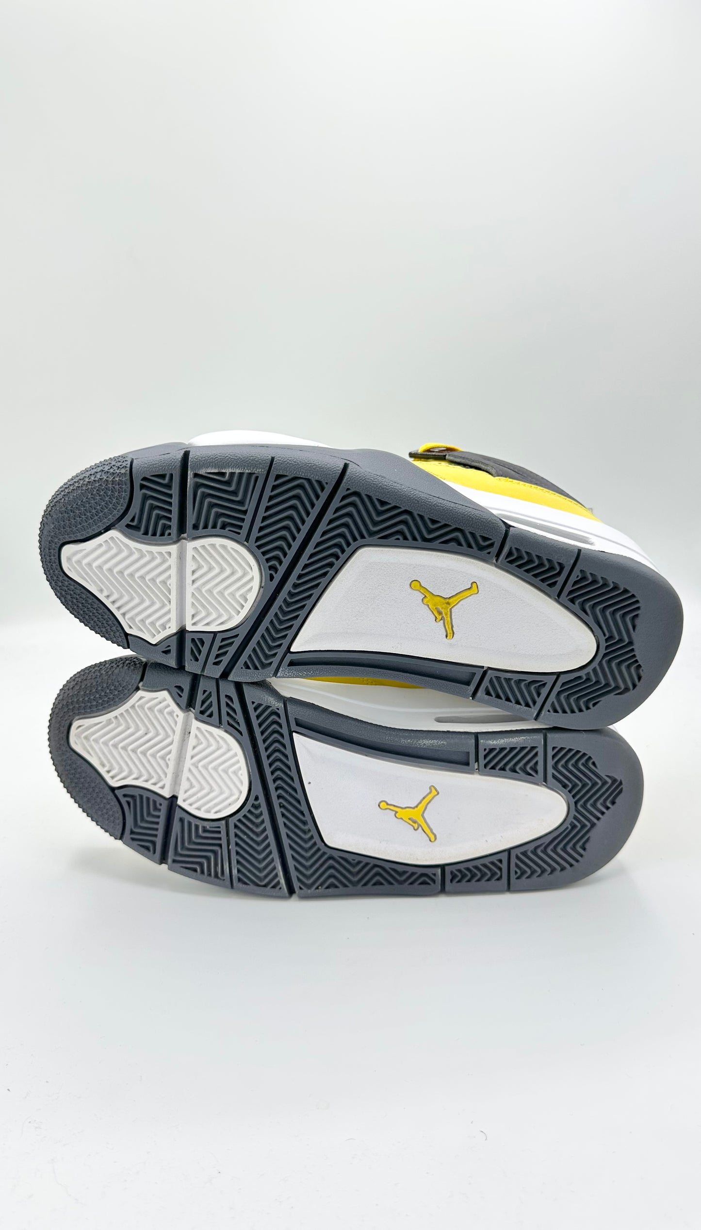 Air Jordan 4 Retro Lightning (GS) (2021)
