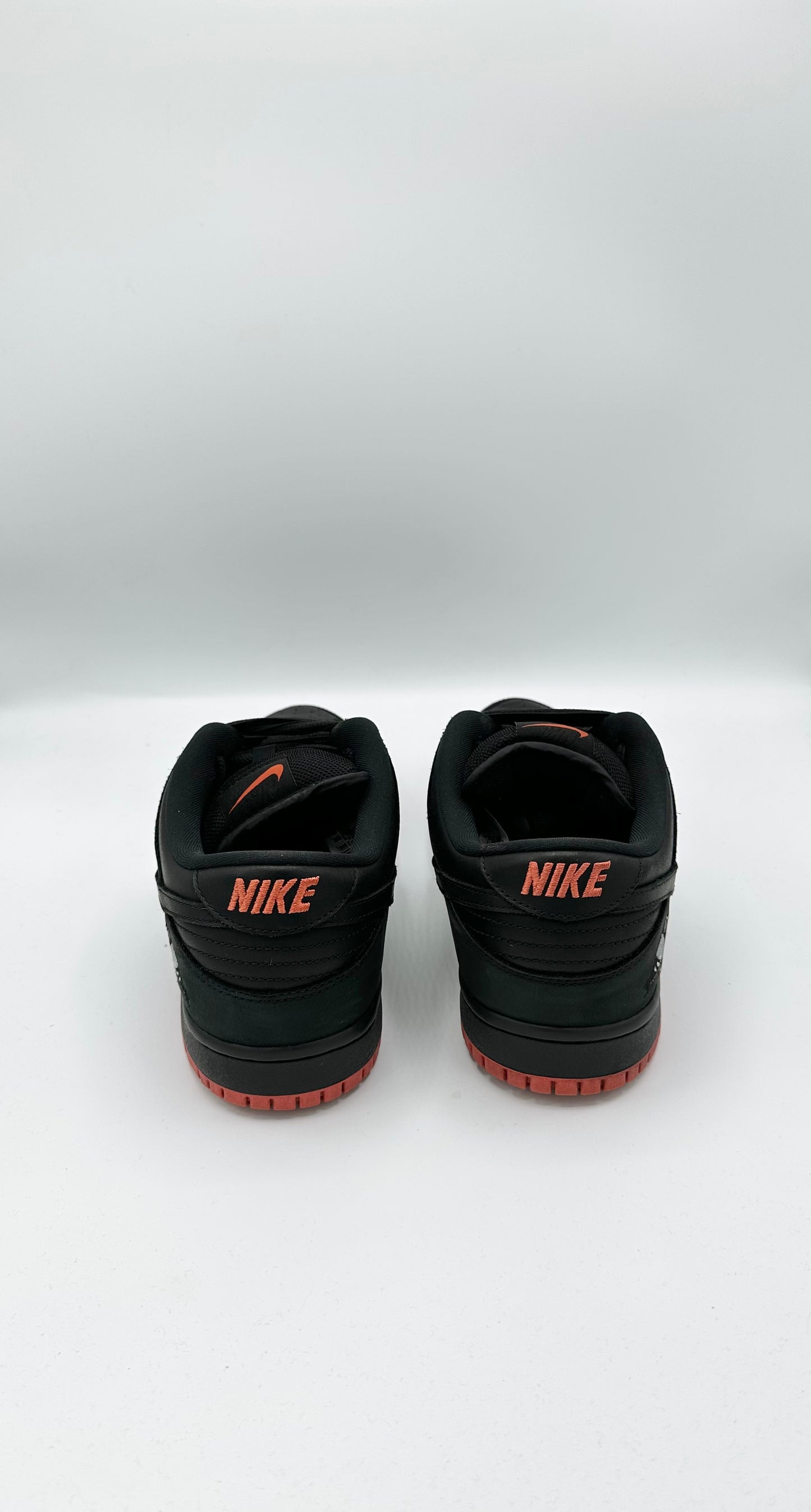 Nike SB Dunk Low Black Pigeon