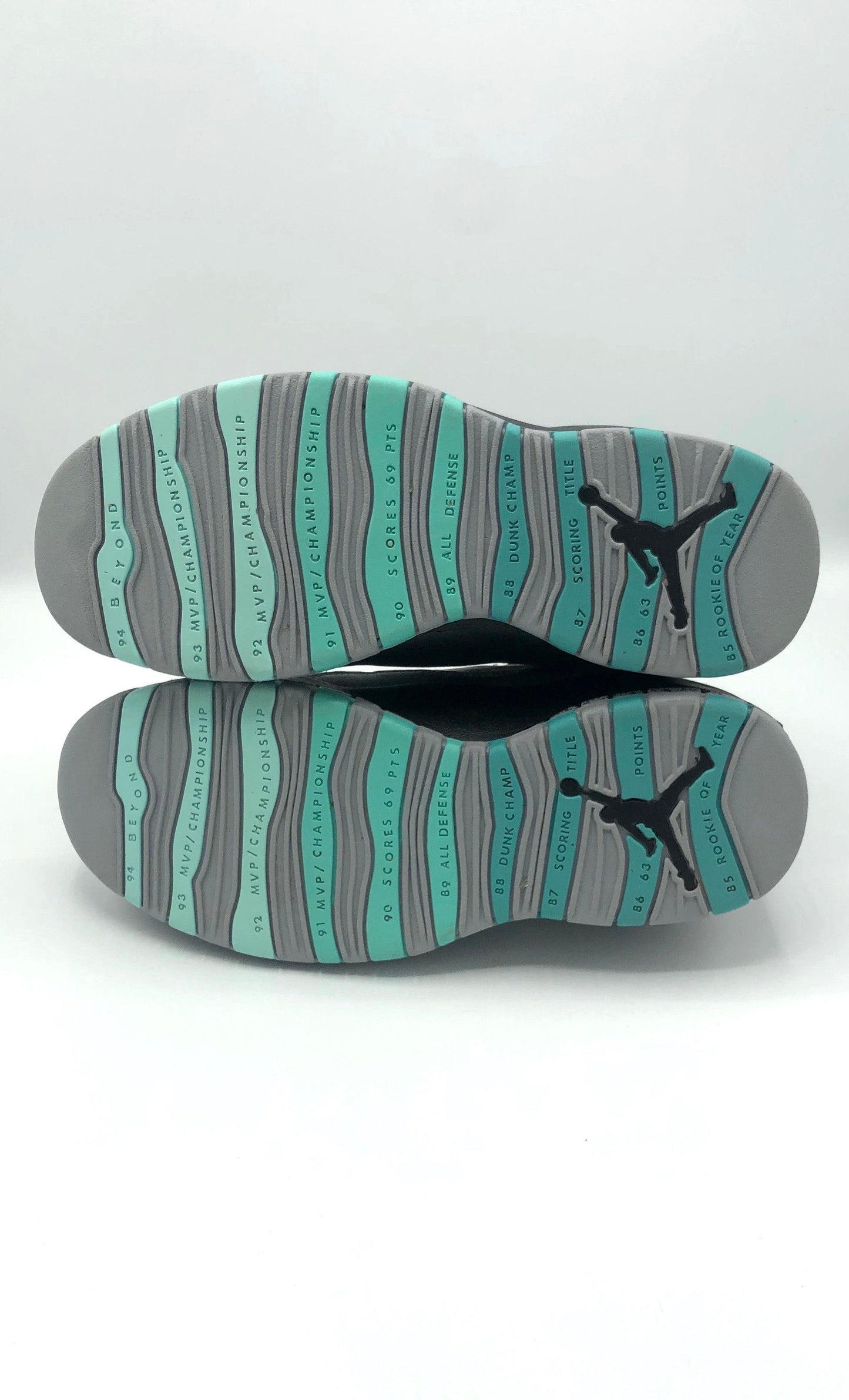 AIR JORDAN 10 RETRO 'LADY LIBERTY'