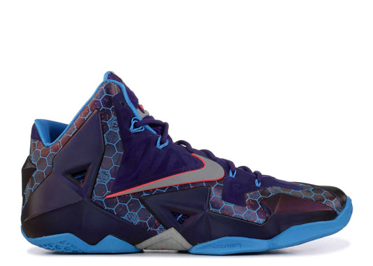 Nike LeBron XI "Hornets" - KicksOfAmerica