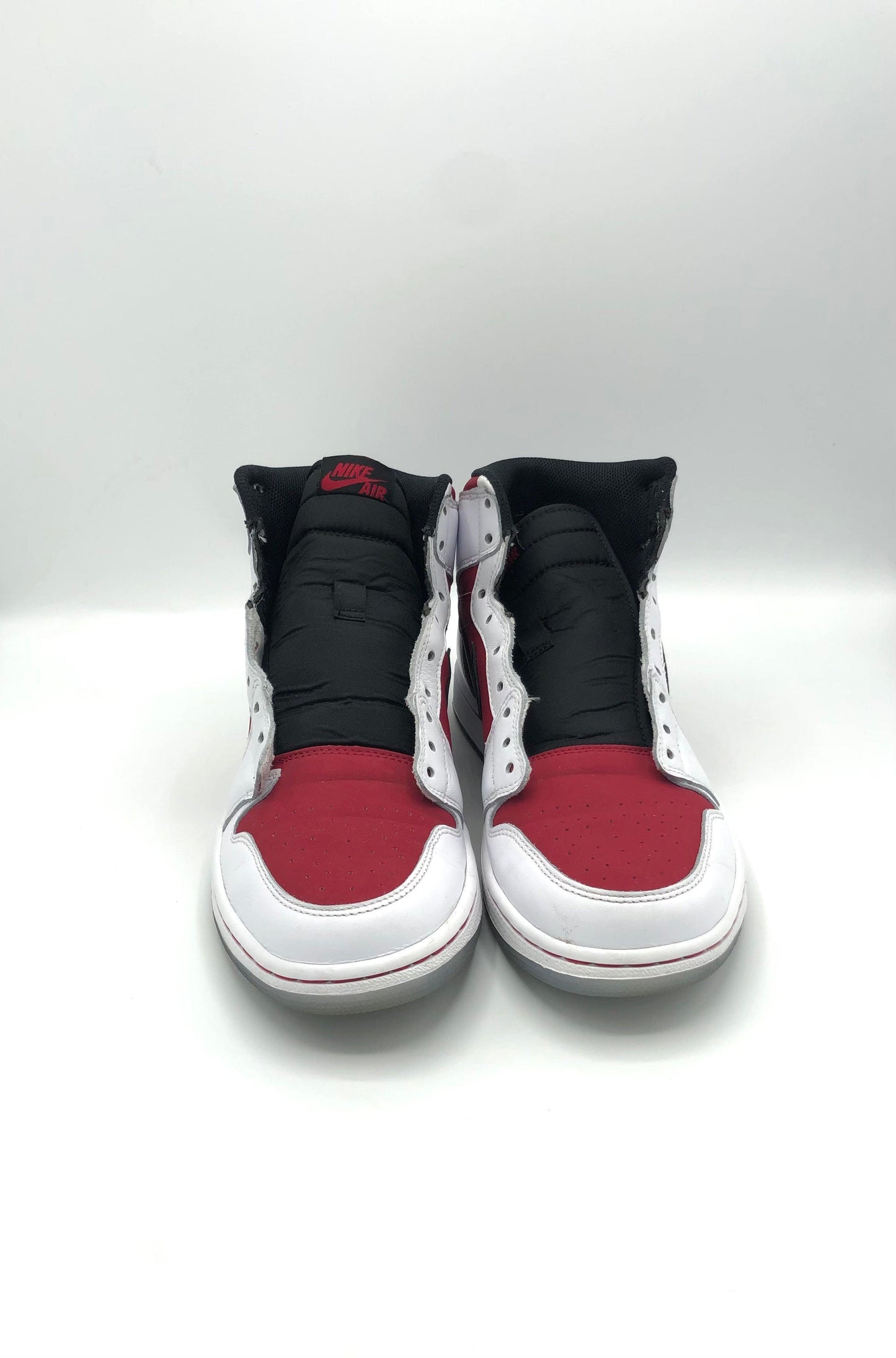 AIR JORDAN 1 RETRO 'CARMINE'