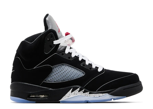 Black sneaker with white laces and gray sole on a white background