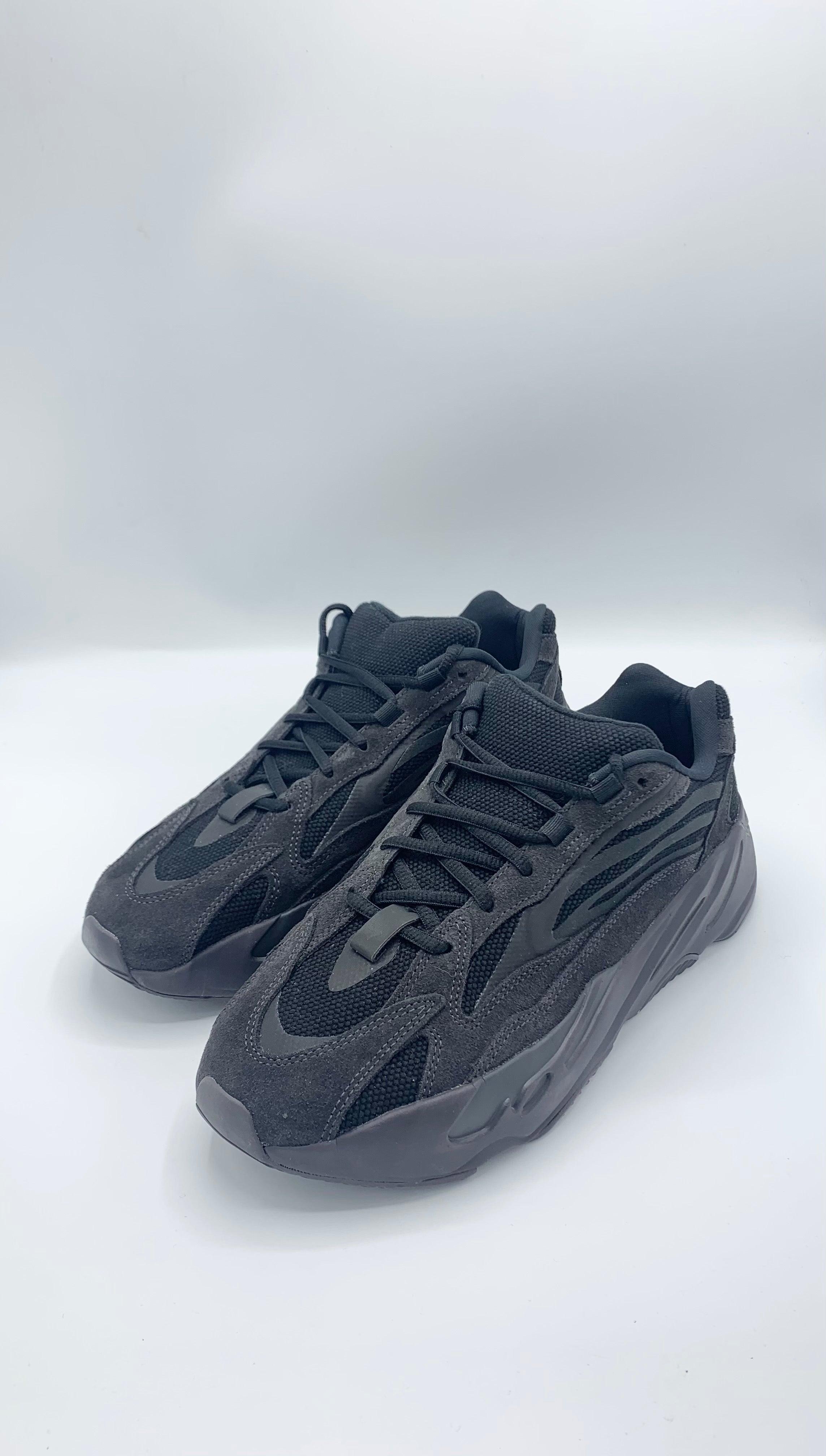 Adidas yeezy 700 v2 vanta junior hotsell